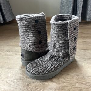 UGG Classic Knit Cardy Boots, Gray, Women Size: 10